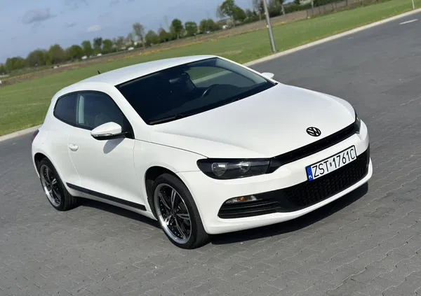 volkswagen scirocco jarocin Volkswagen Scirocco cena 29900 przebieg: 184000, rok produkcji 2011 z Jarocin